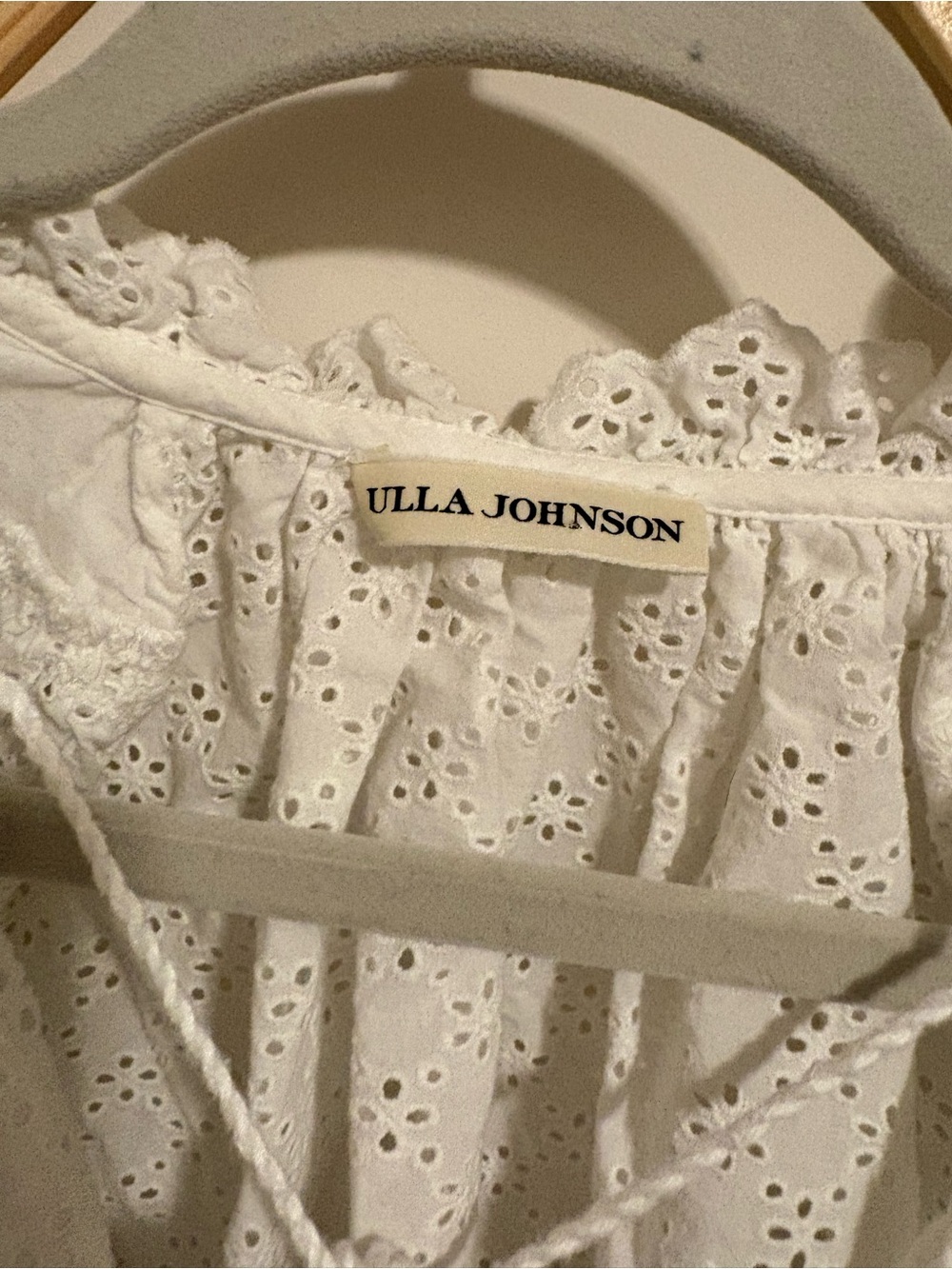 Ulla Johnson White Cotton Eyelet Peasant Blouse size 2 - Picture 4 of 7